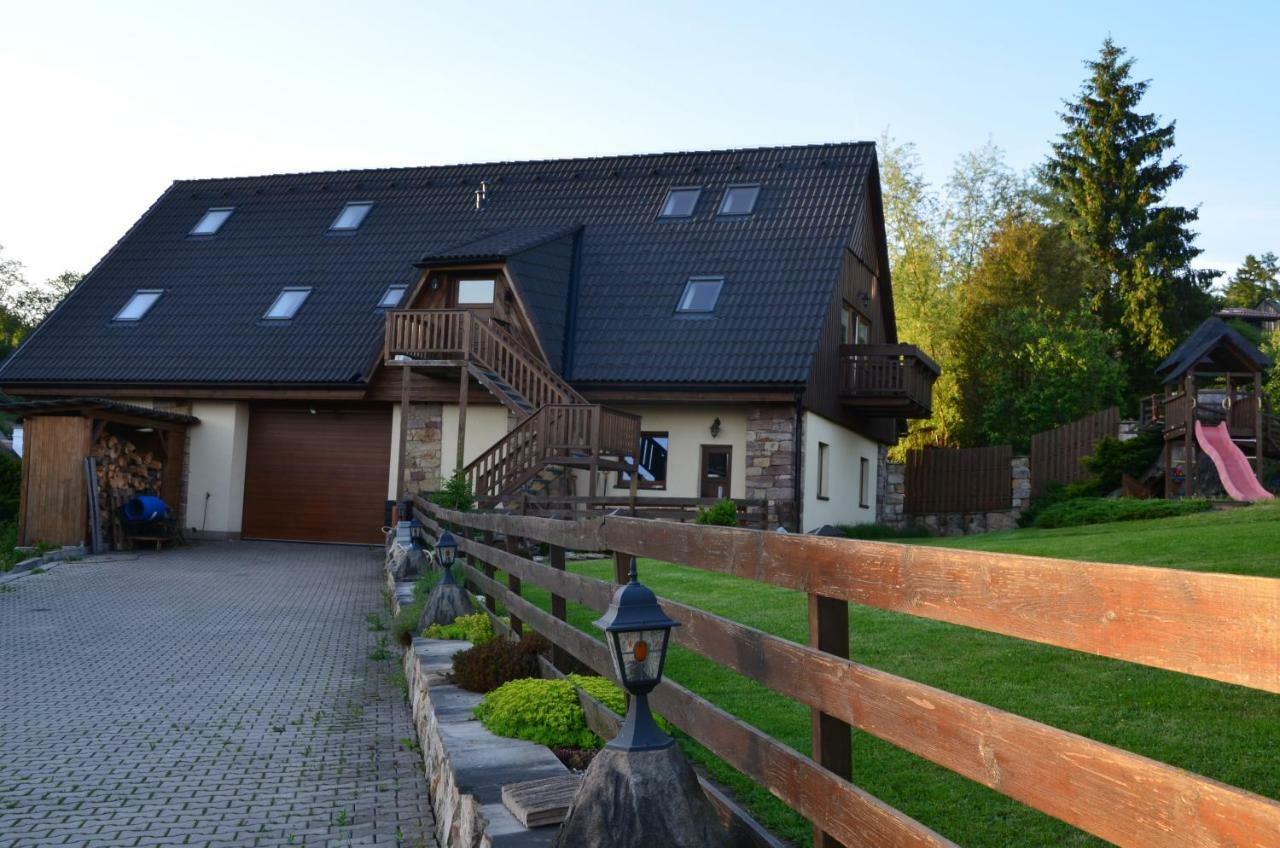 Apartmán Nocleharna Na Stodole Zdarky Exteriér fotografie